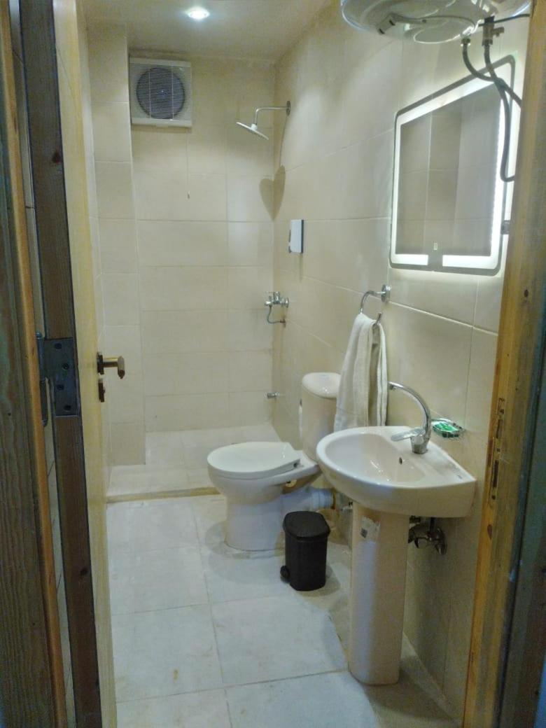Richard Pyramids Inn Hotel Kafret el-Gabal Exterior foto