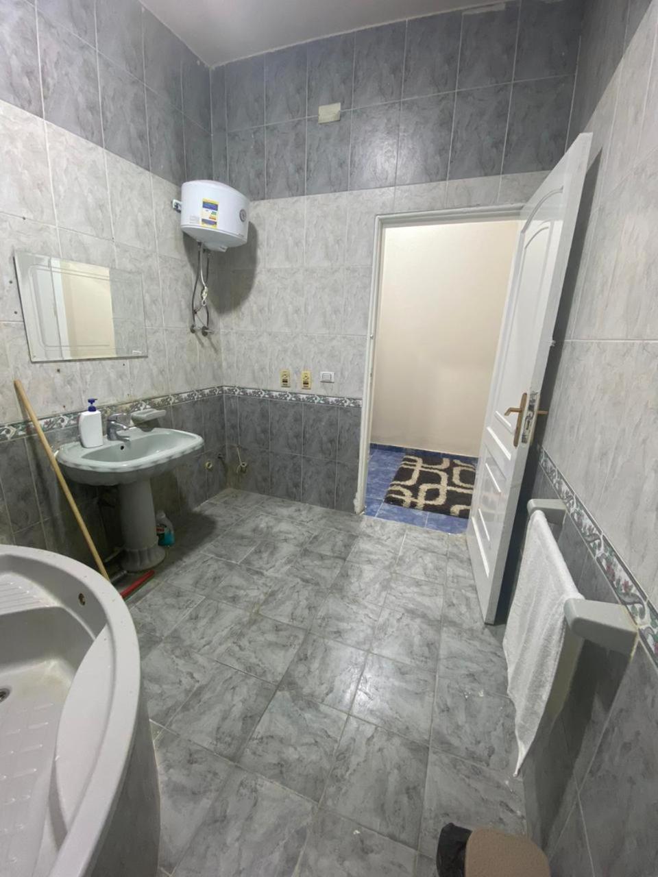 Richard Pyramids Inn Hotel Kafret el-Gabal Quarto foto
